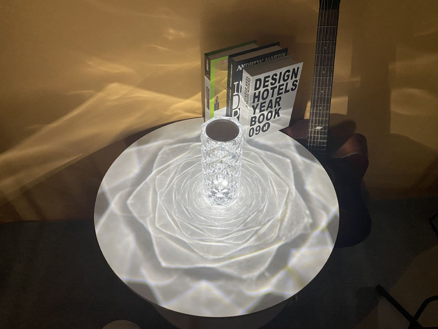 Rose Kristall Tischlampe