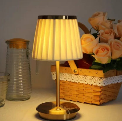Antike Tischlampe