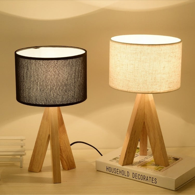 Hölzerne Tischlampe