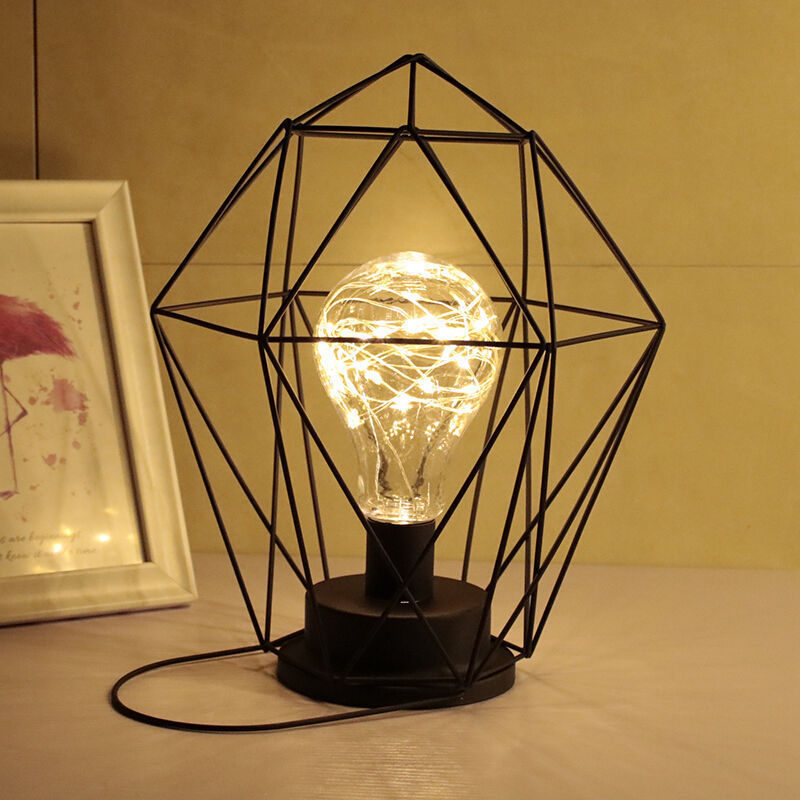 Geometrische Tischlampe