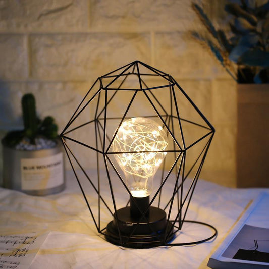 Geometrische Tischlampe